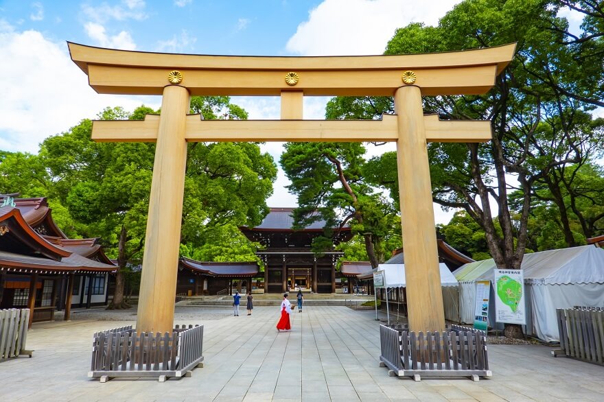 Setsubun – Bean throwing festival to exorcise demons in February