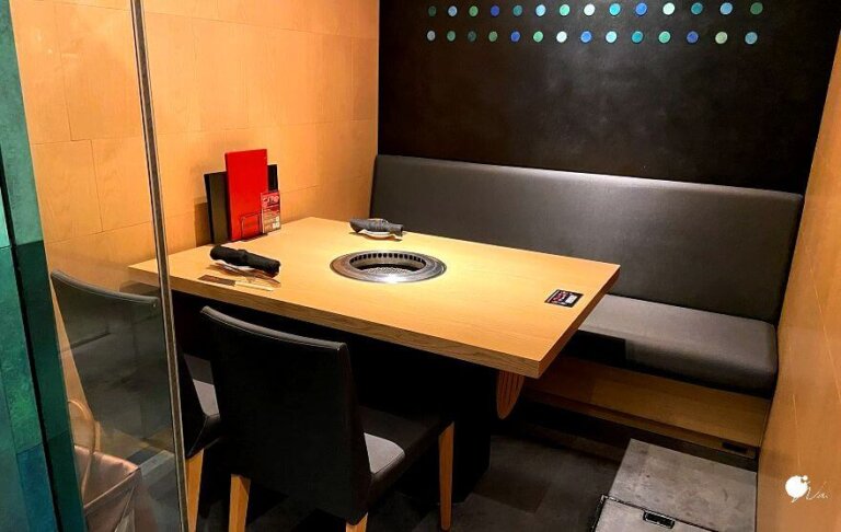 Yakiniku Near Me
    A Culinary Adventure of Flaming Skewers and Japanese Culture